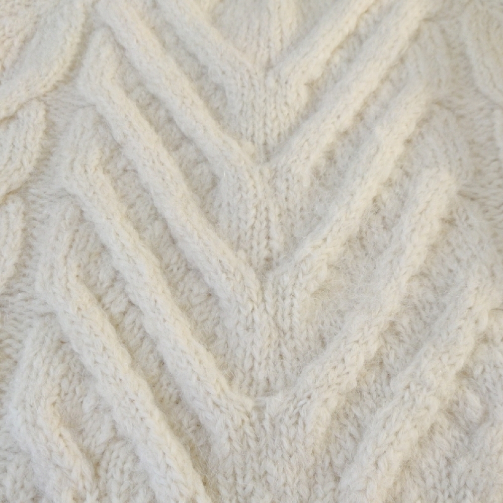 Zara Cream Cable Knit Sweater - Picture 3 of 12